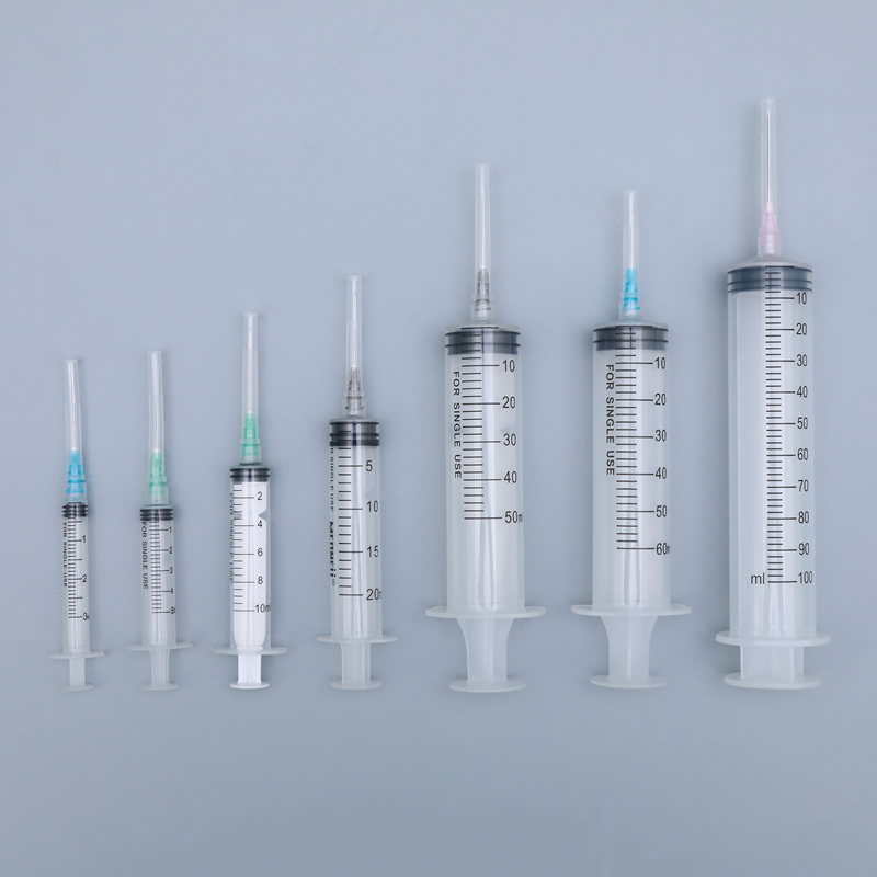 Injection syringe